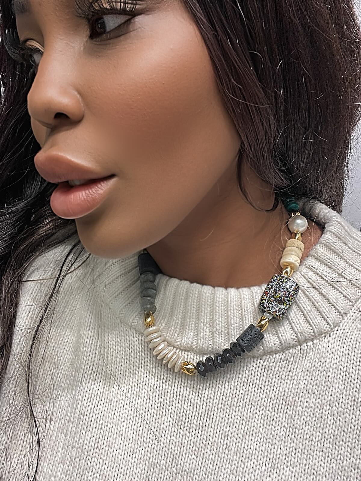 Nia Necklace
