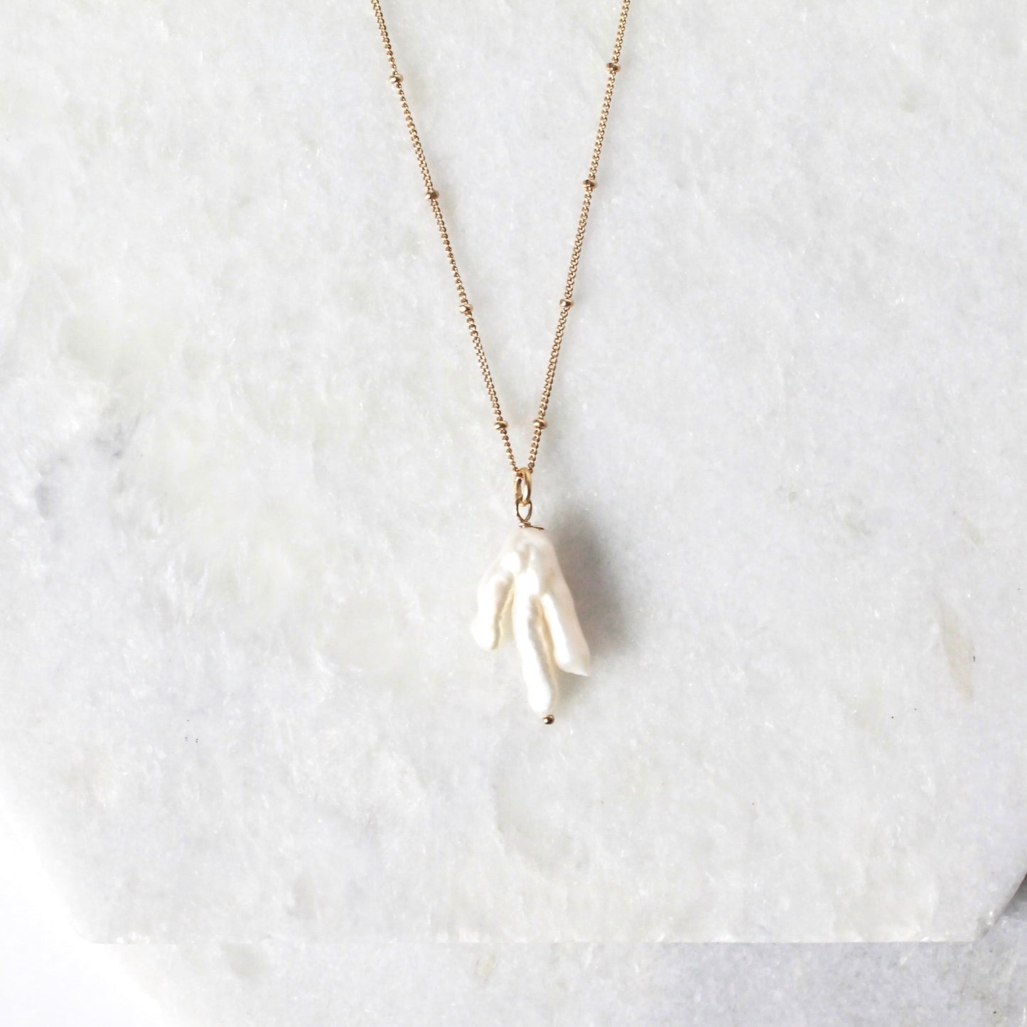 Koral Pearl Necklace