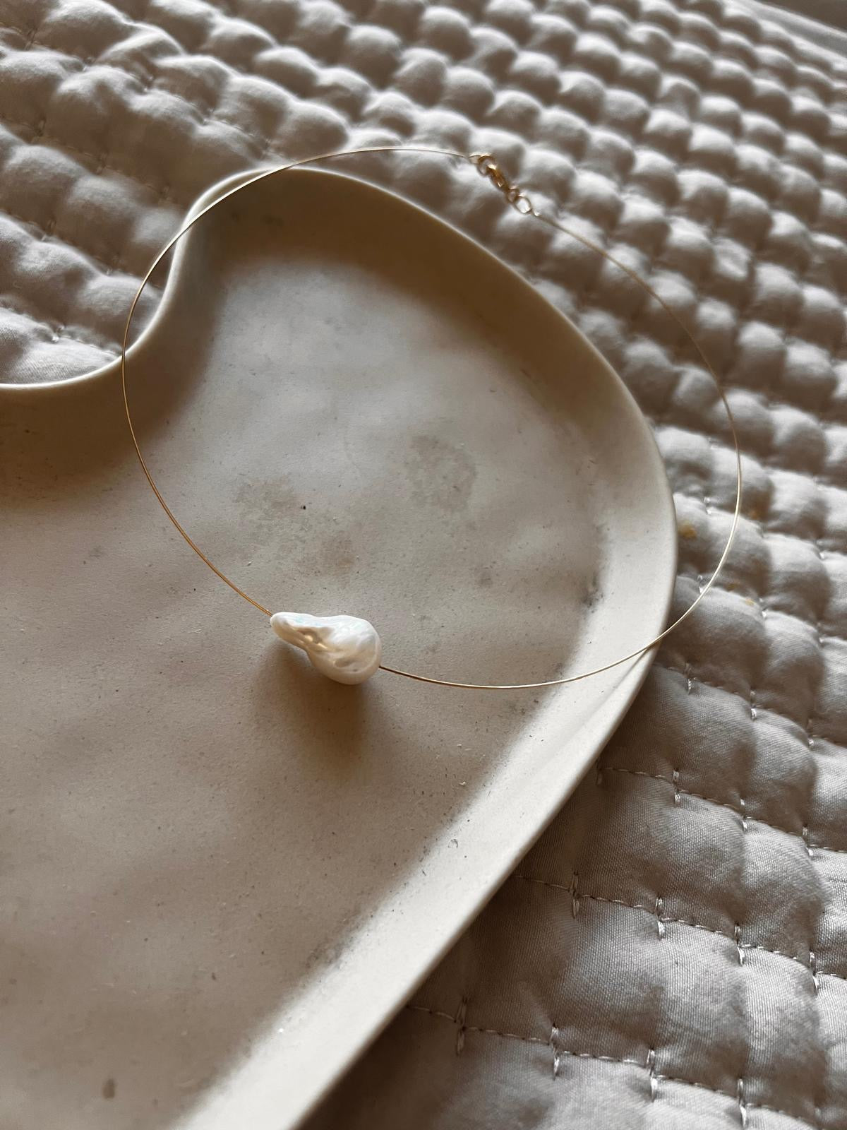 Tidal Pearl Gold Collar