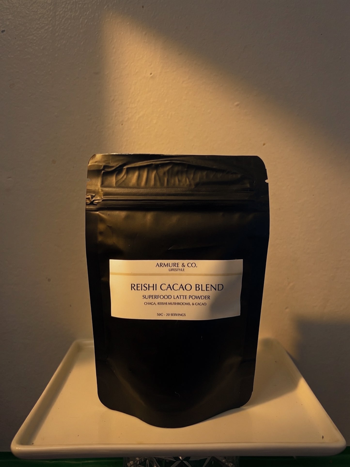 Reshi cacao blend superfood latte