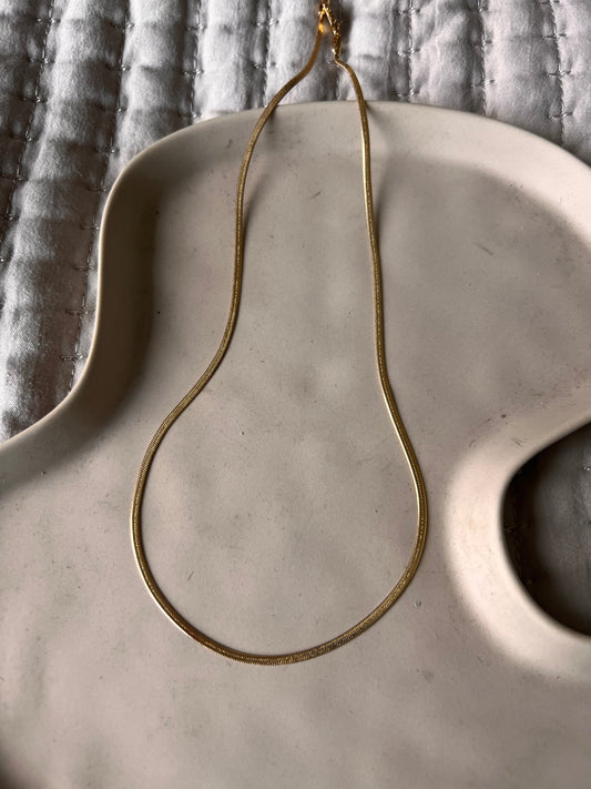 Solis Thin Herringbone Chain